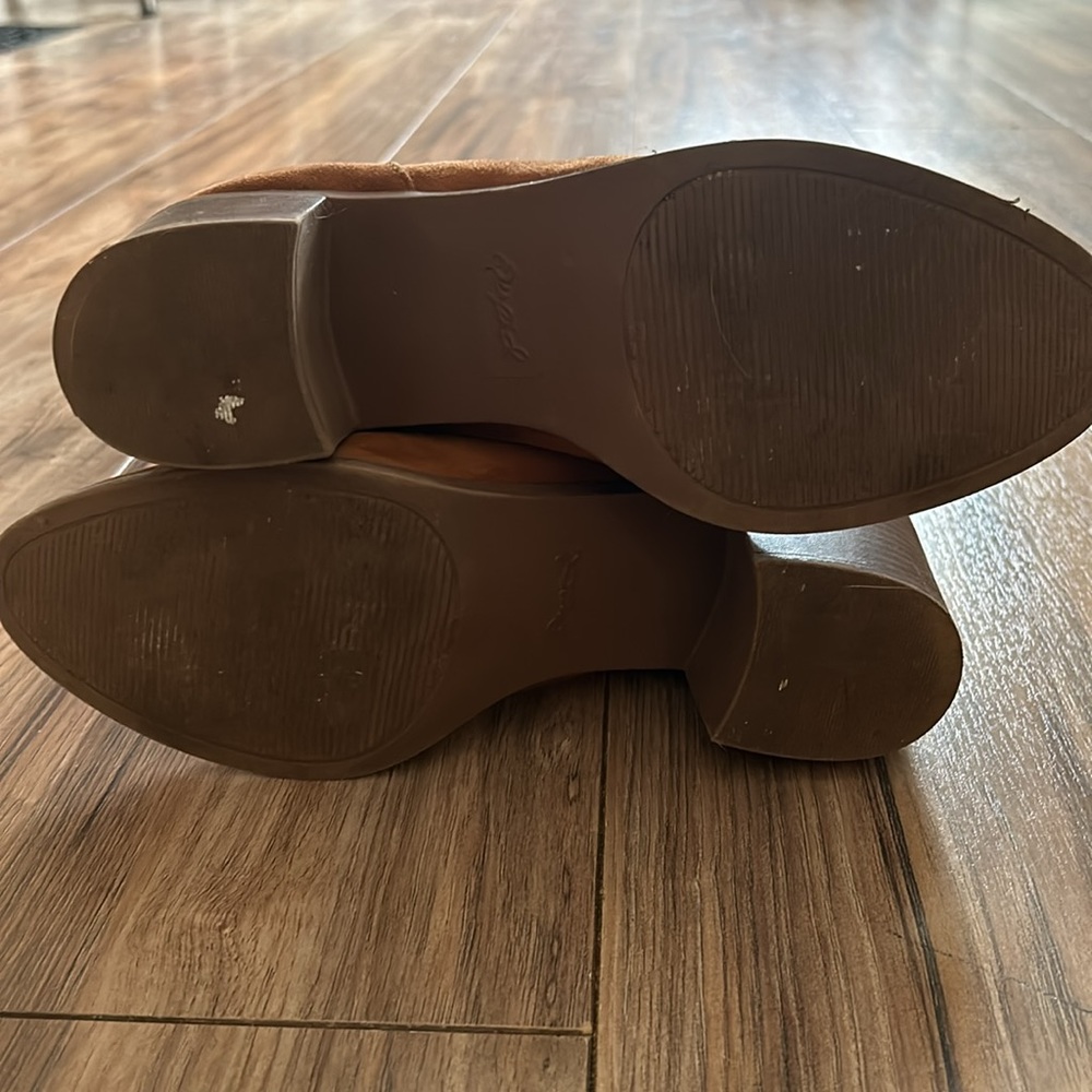 Slit side booties! - Picture 2 of 5